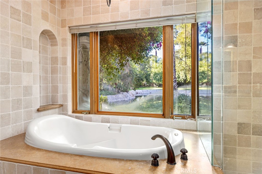 MLS #SW25268045 image #36