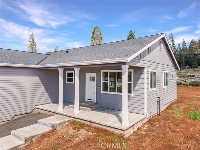 Detail Gallery Image 2 of 50 For 13990 Pineland Cir, Magalia,  CA 95954 - 3 Beds | 2 Baths