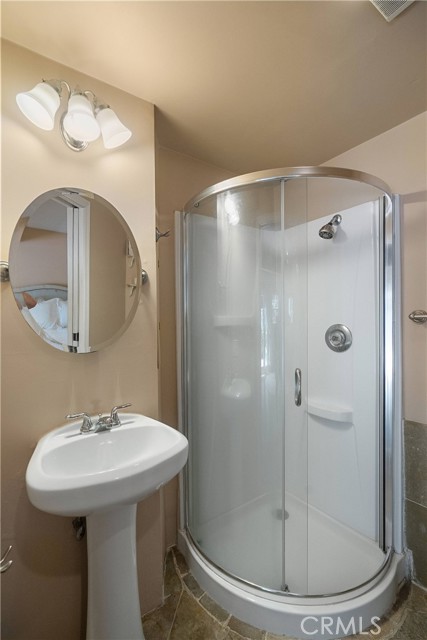 11818 Laurel Hills Road, Studio City CA: https://media.crmls.org/medias/6d89d3e4-5934-431f-9c49-38a10c350056.jpg