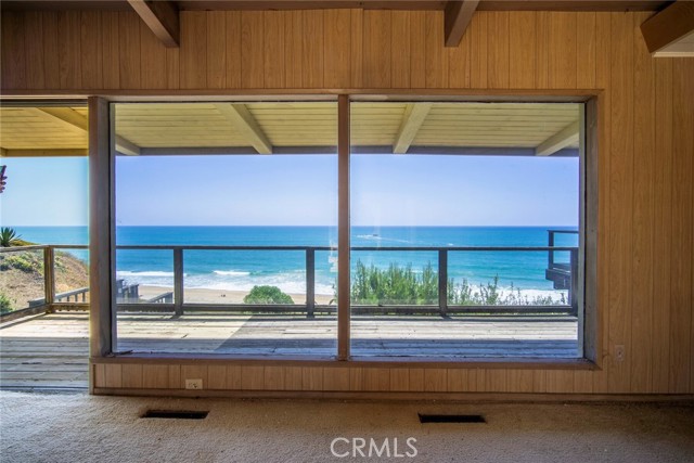 2018 Calle De Los Alamos, San Clemente CA: https://media.crmls.org/medias/6d8a01d3-003d-4e96-b286-5b812f995e61.jpg