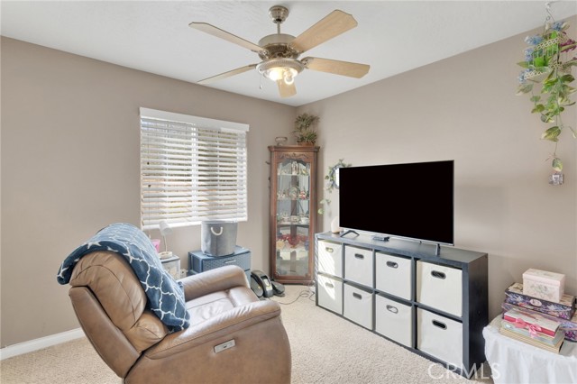 Detail Gallery Image 41 of 69 For 6297 Coleridge, Oak Hills,  CA 92344 - 7 Beds | 4 Baths