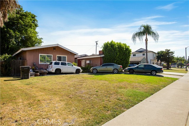 Detail Gallery Image 1 of 13 For 1893 Grier St, Pomona,  CA 91766 - 3 Beds | 2 Baths