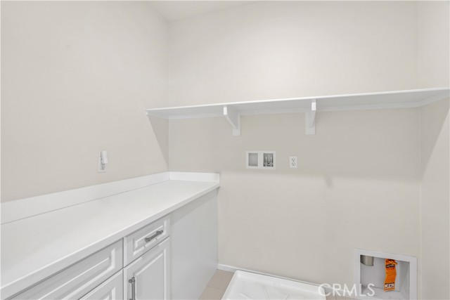 Detail Gallery Image 21 of 30 For 3231 E La Avenida, Ontario,  CA 91761 - 4 Beds | 3 Baths