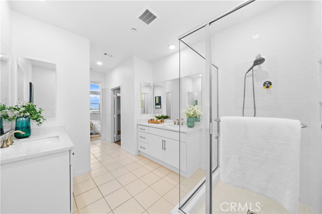 Detail Gallery Image 31 of 37 For 188 Fixie, Irvine,  CA 92618 - 3 Beds | 3/1 Baths