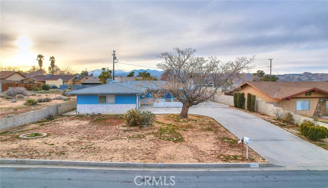 7420 Hermosa Ave, Yucca Valley, CA 92284