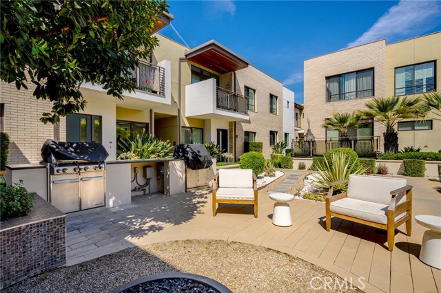 Detail Gallery Image 31 of 39 For 125 Hurlbut St #108,  Pasadena,  CA 91105 - 2 Beds | 2 Baths