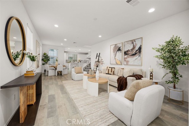 Detail Gallery Image 5 of 34 For 8254 Lily, Rosemead,  CA 91770 - 4 Beds | 3 Baths