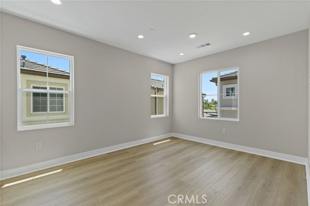 726 Olivier Drive, Placentia CA: https://media.crmls.org/medias/6d8d5ae1-fd8f-4932-bc09-409557d521da.jpg