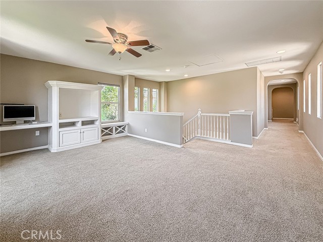 Detail Gallery Image 22 of 42 For 25012 Southern Oaks Dr, Stevenson Ranch,  CA 91381 - 4 Beds | 3 Baths