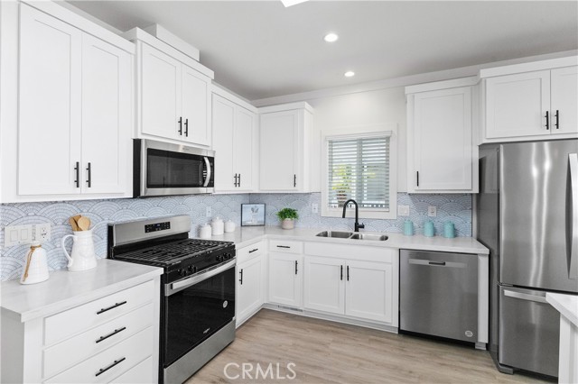 Detail Gallery Image 12 of 19 For 7271 Katella Ave. Ave #10,  Stanton,  CA 90680 - 3 Beds | 2 Baths