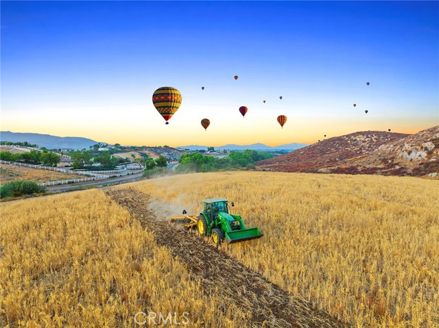 36520 E Benton Road, Temecula CA: https://media.crmls.org/medias/6d8e49d4-7d2b-47f8-9c97-454cc25a4e0c.jpg