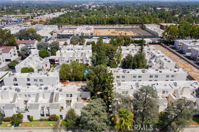 Detail Gallery Image 38 of 42 For 18411 Hatteras St #138,  Tarzana,  CA 91356 - 3 Beds | 2/1 Baths