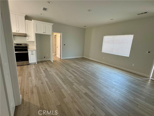 Detail Gallery Image 24 of 26 For 959 Kenwood St, Upland,  CA 91784 - – Beds | – Baths