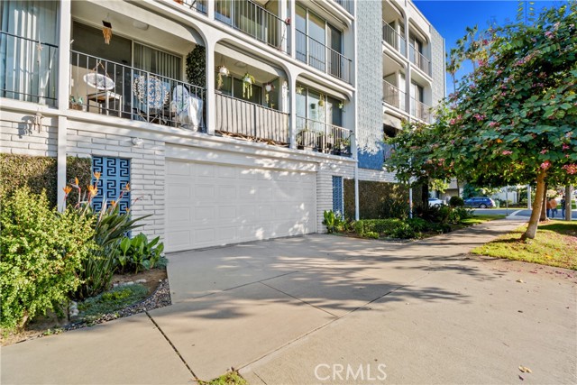 Detail Gallery Image 29 of 30 For 2101 E 2nd St #305,  Long Beach,  CA 90803 - 2 Beds | 2 Baths