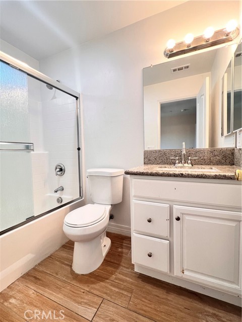 Detail Gallery Image 11 of 14 For 17871 Arrow Bld #2,  Fontana,  CA 92335 - 3 Beds | 2 Baths