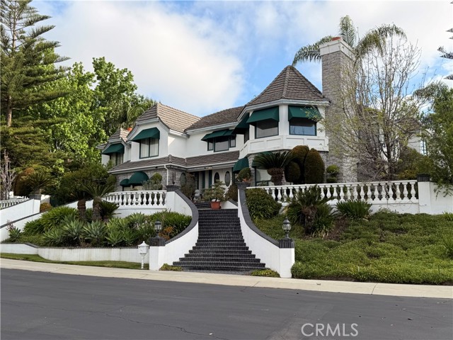 Detail Gallery Image 4 of 36 For 2759 N Chauncey, Orange,  CA 92867 - 6 Beds | 5 Baths