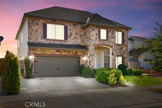 Detail Gallery Image 1 of 53 For 146 Sproul Ct, Merced,  CA 95348 - 6 Beds | 3/1 Baths