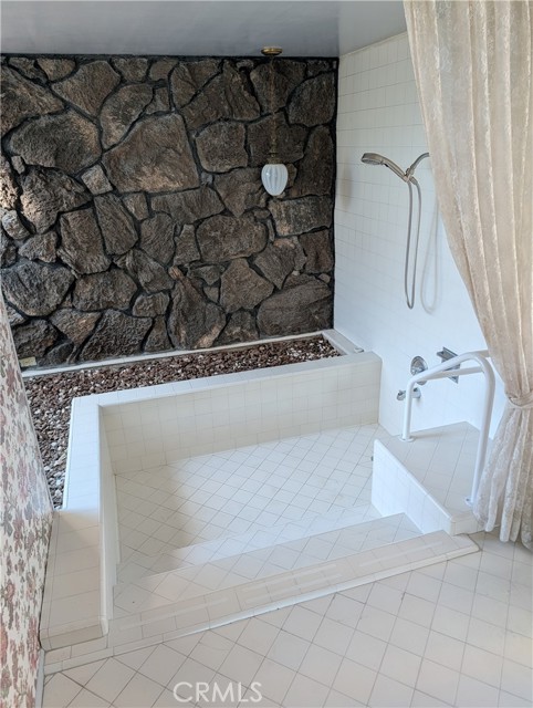 Detail Gallery Image 6 of 9 For 4521 Fairfield, Corona Del Mar,  CA 92625 - 4 Beds | 3 Baths