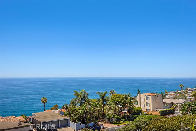 32091 Virginia Way, Laguna Beach CA: https://media.crmls.org/medias/6d91a000-12d1-44b7-9324-1707129de6cb.jpg