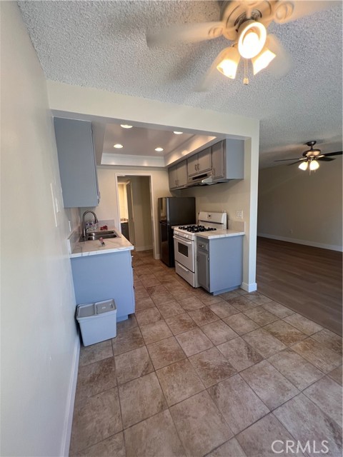 Detail Gallery Image 17 of 49 For 1350 W Lambert Rd #116,  La Habra,  CA 90631 - 1 Beds | 1 Baths