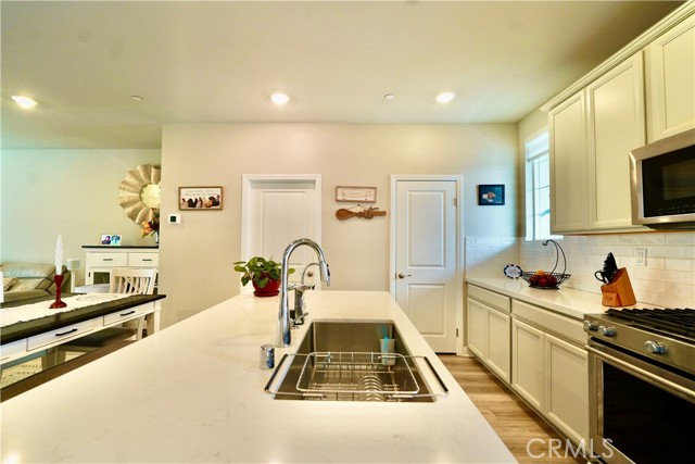 1448 W Sunrise Lane, San Pedro CA: https://media.crmls.org/medias/6d9286f3-70fe-4bcd-9407-41a840e0cd69.jpg