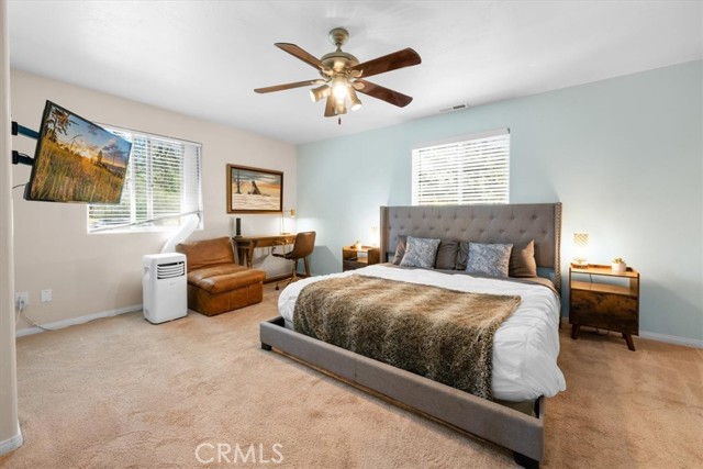 Detail Gallery Image 16 of 30 For 39965 Hillcrest, Big Bear Lake,  CA 92315 - 4 Beds | 2 Baths