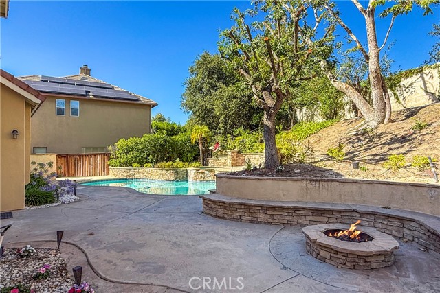 12 Coastal Oak Lane, Coto de Caza CA: https://media.crmls.org/medias/6d9318cb-74f7-48b9-b602-cd3b5734bdb5.jpg