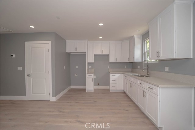 Detail Gallery Image 14 of 29 For 6823 Live Oak, Bell Gardens,  CA 90201 - – Beds | – Baths