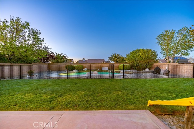 Detail Gallery Image 38 of 55 For 6021 Country Ln, Lancaster,  CA 93536 - 4 Beds | 3 Baths