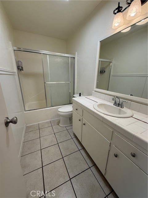 Detail Gallery Image 10 of 17 For 749 Junipero Ct, Merced,  CA 95348 - 3 Beds | 2 Baths