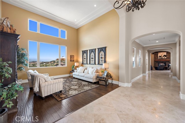 38150 Via Huerta, Murrieta CA: https://media.crmls.org/medias/6d94c8ae-6b23-4e93-88c8-7f0e4012435e.jpg