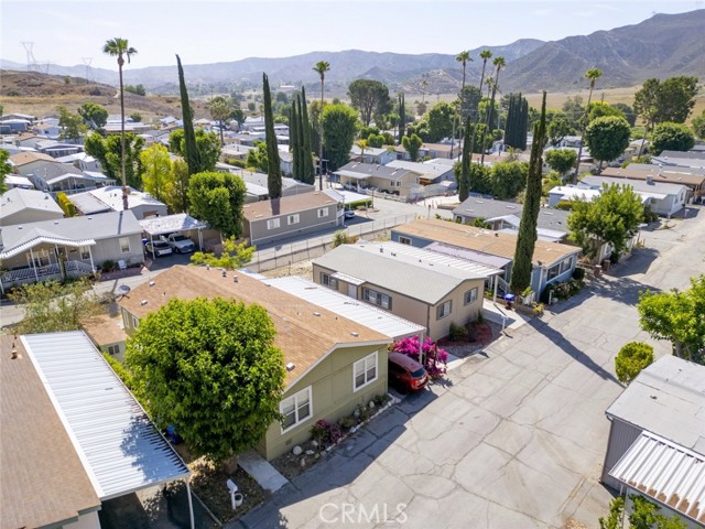 29021 Bouquet Canyon Road, Saugus CA: https://media.crmls.org/medias/6d951333-9d64-492e-9b7b-c50984340d6a.jpg