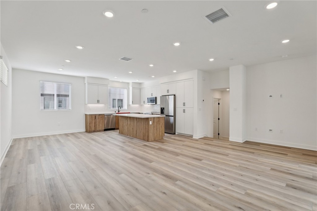 1693 Coral Sea Lane