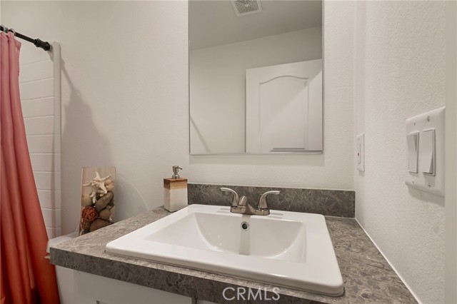 1562 Hemlock Lane, Paradise CA: https://media.crmls.org/medias/6d956370-76b2-4ea7-8f3f-d64dca790b7c.jpg