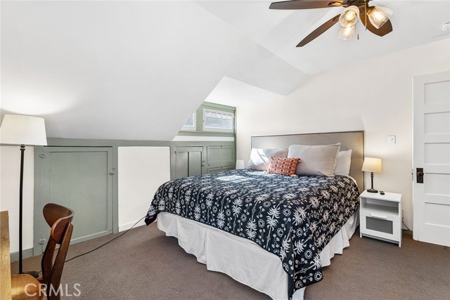 Detail Gallery Image 21 of 32 For 545 E Rio Grande St, Pasadena,  CA 91104 - 4 Beds | 2 Baths