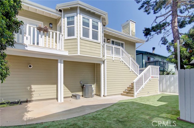 Front Image Thumbnail for CROC26067949