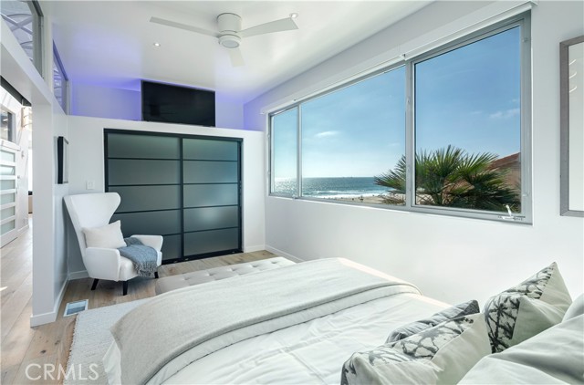 2522 The Strand, Manhattan Beach CA: https://media.crmls.org/medias/6d96a521-097c-4eb4-bb36-9d45f580d329.jpg