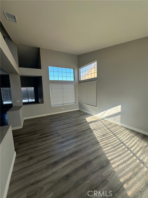 13938 Rogers, Victorville CA: https://media.crmls.org/medias/6d97ccd4-e6ff-49ee-b0ba-6010db4793ee.jpg
