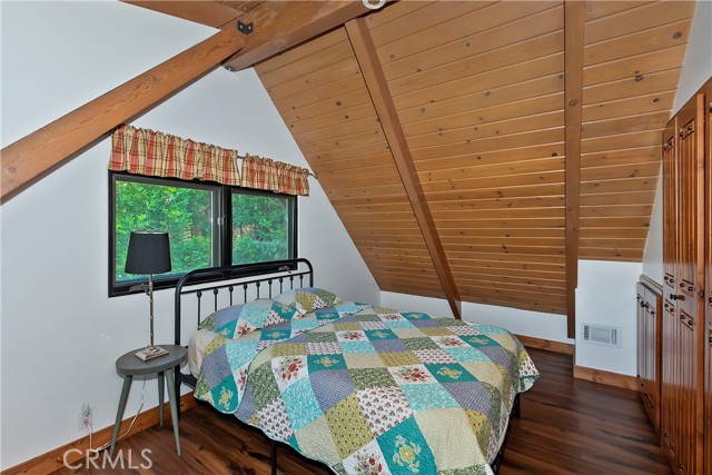 Detail Gallery Image 22 of 44 For 28545 Wabash Dr, Lake Arrowhead,  CA 92352 - 3 Beds | 2 Baths