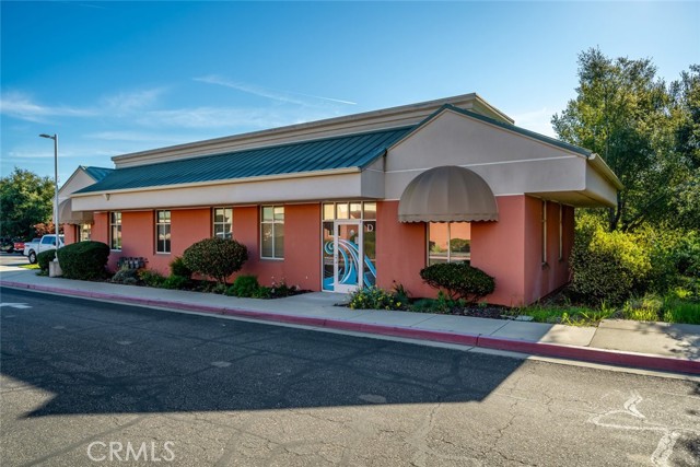 106 Gateway Center Drive, Paso Robles, California 93446, ,Commercial Lease,For Rent,106 Gateway Center Drive,CRNS25069938