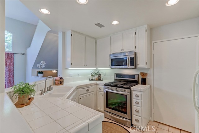 Detail Gallery Image 8 of 35 For 91 Montara Dr, Aliso Viejo,  CA 92656 - 2 Beds | 2 Baths