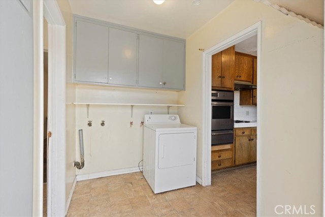 9709 Cabanas Avenue, Tujunga CA: https://media.crmls.org/medias/6d99039e-6b08-4217-8dec-8b3e1315ed05.jpg