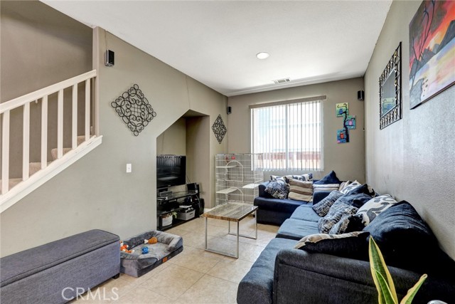 Detail Gallery Image 16 of 48 For 1253 Leopard Ln, Perris,  CA 92571 - 3 Beds | 2/1 Baths