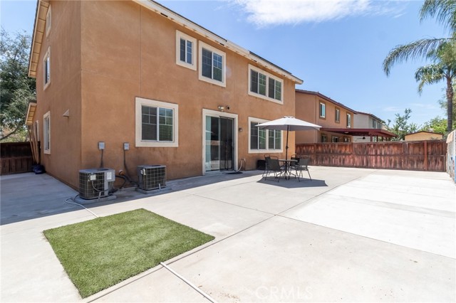 Detail Gallery Image 39 of 44 For 1837 River Bend Dr, Redlands,  CA 92374 - 4 Beds | 3 Baths