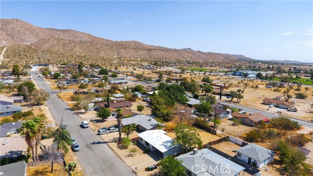 Detail Gallery Image 29 of 37 For 7101 Tamarisk Ave, Yucca Valley,  CA 92284 - 2 Beds | 1 Baths