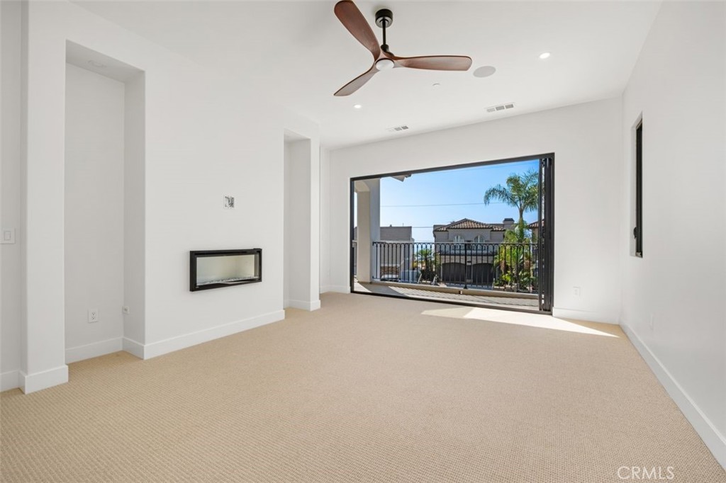 MLS #OC25253150 image #11