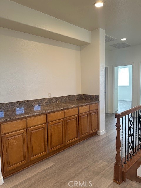 Detail Gallery Image 15 of 22 For 12336 Osprey, Victorville,  CA 92392 - 5 Beds | 3/1 Baths