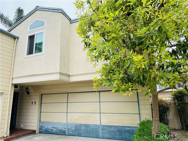 2371 Elden Ave #B, Costa Mesa, CA 92627