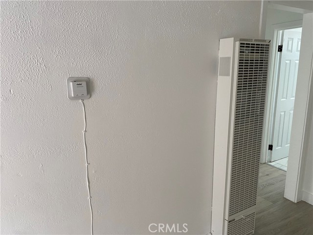 Detail Gallery Image 4 of 7 For 113 W Fredricks St, Barstow,  CA 92311 - 4 Beds | 2 Baths