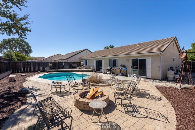 Detail Gallery Image 14 of 14 For 2742 Stonebrook Cir, Paso Robles,  CA 93446 - 3 Beds | 2 Baths